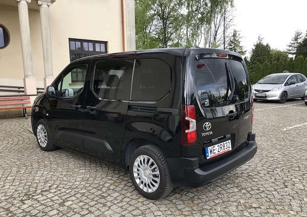 Toyota Proace City Verso cena 58900 przebieg: 167000, rok produkcji 2020 z Łódź małe 562